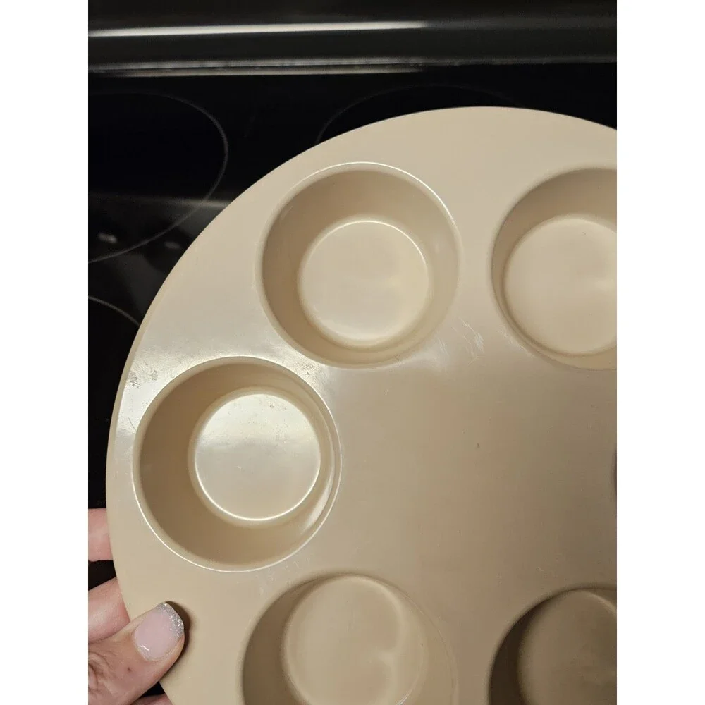 Vintage Anchor Hocking MicroWare PM447-TI Microwave Cupcake Pan Muffin Pan